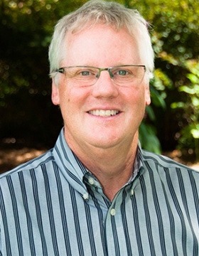 Headshot of James Maurer